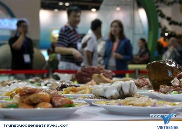 Thích thú với 108 món ăn đẹp mắt làm từ đá - Ảnh 5