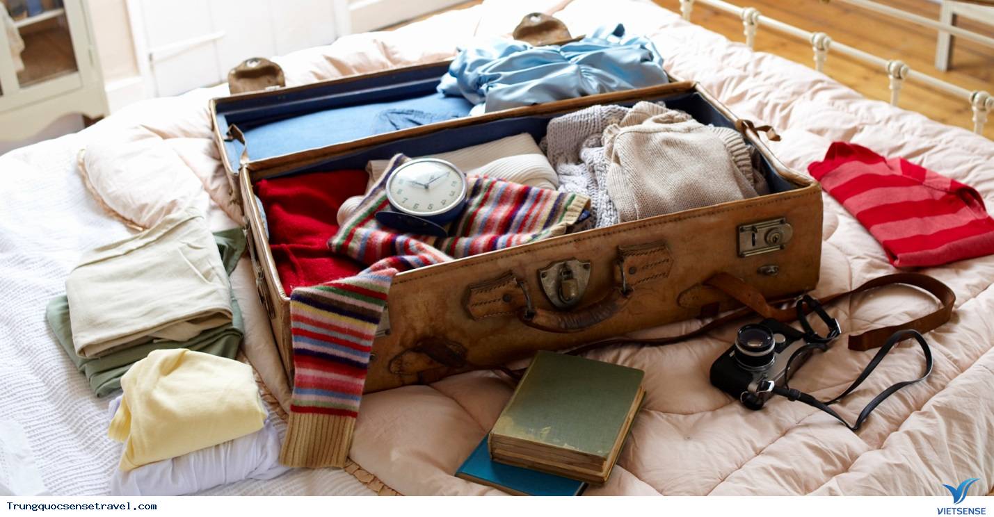 Trang phục đi thăm quan vào tháng 5