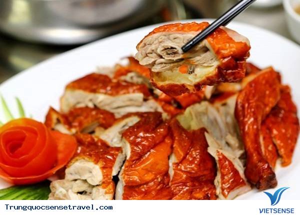 Trung Quốc: Vịt quay Bắc Kinh đúng điệu chuẩn vị - Ảnh 2 Trung Quốc: Vịt quay Bắc Kinh đúng điệu chuẩn vị - Ảnh 2