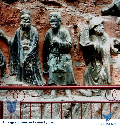 Tượng khắc đá Đại Túc Tượng khắc đá Đại Túc